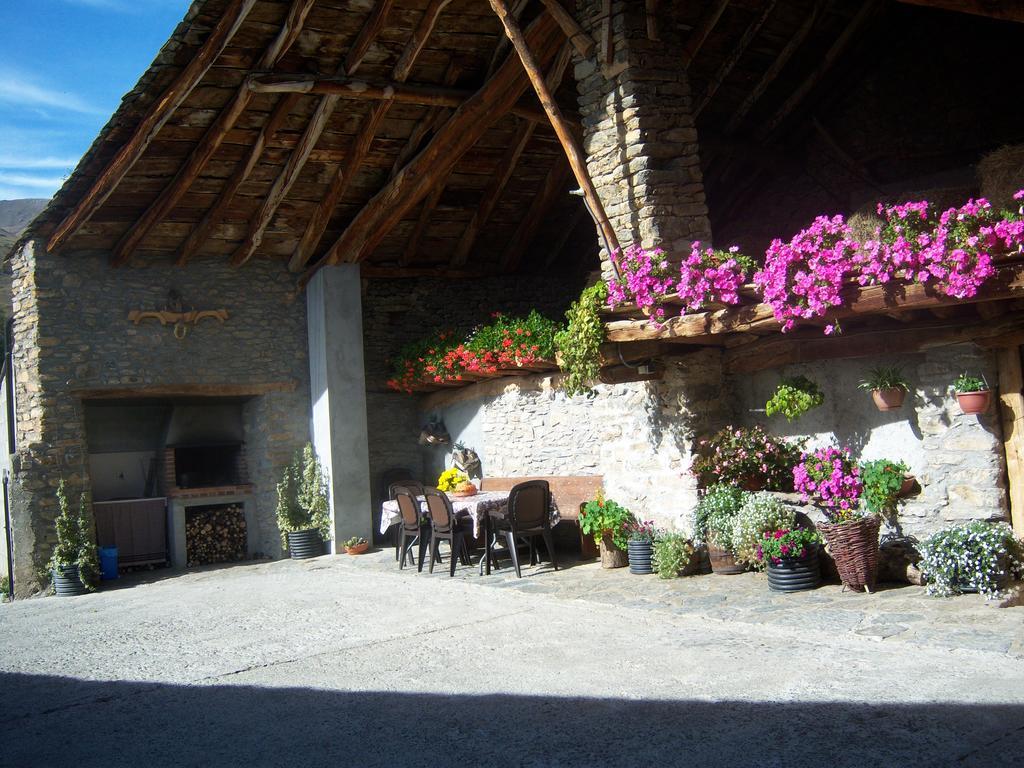 Gasthaus Casa Rogel Llesuy Exterior foto